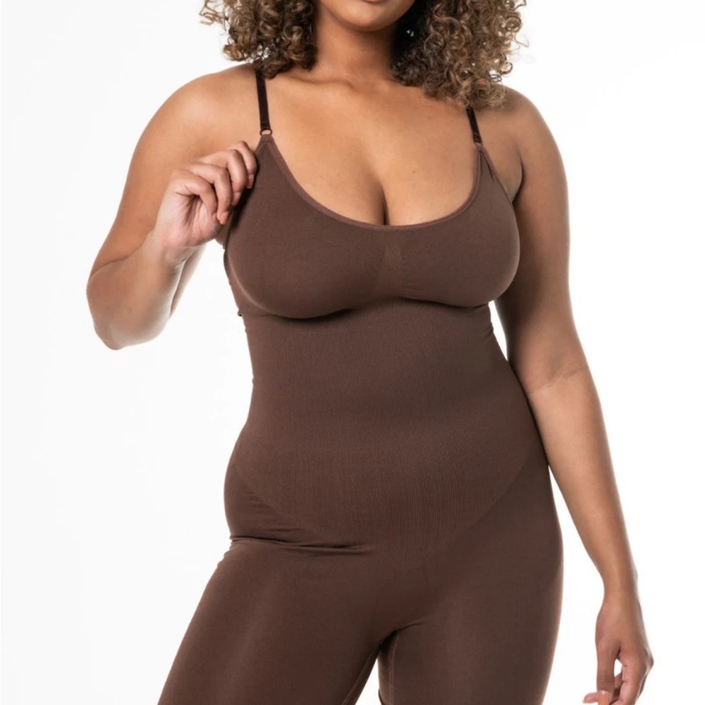 HeyShape Bodysuit - New, Never Worn